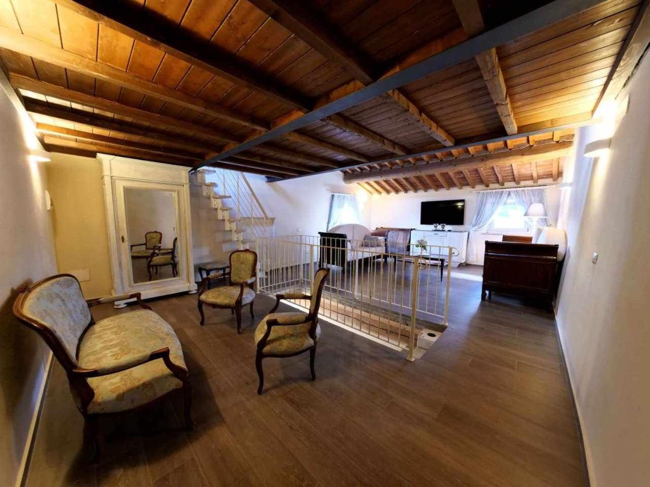 La Bella Bed & Breakfast *